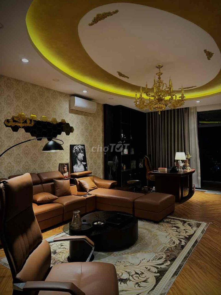 622ce73c9eaec3b6f90d20e3c74dbc03-2895086356386862316